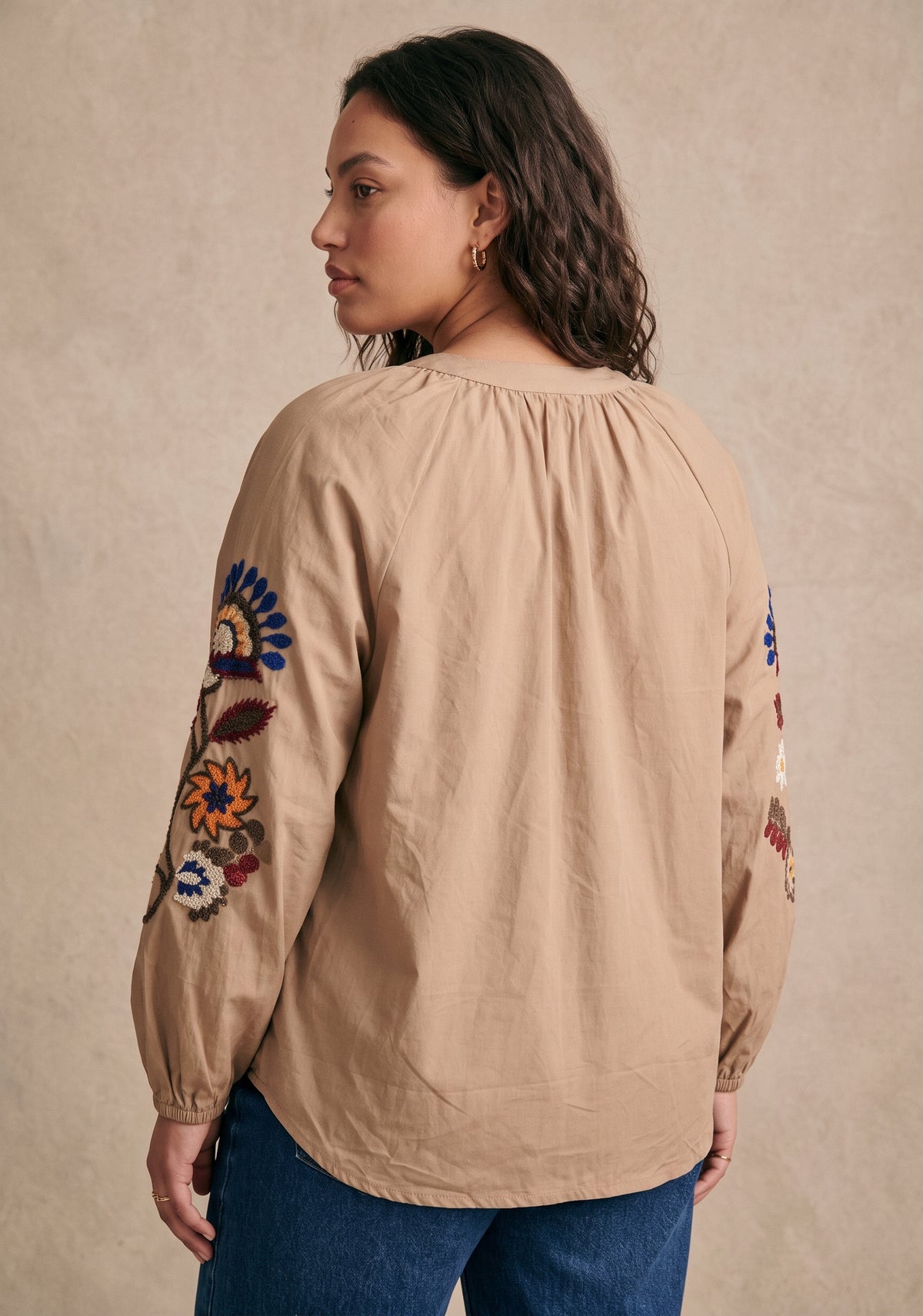 Curve - Blouse ample manches brodées col tunisien - Alix