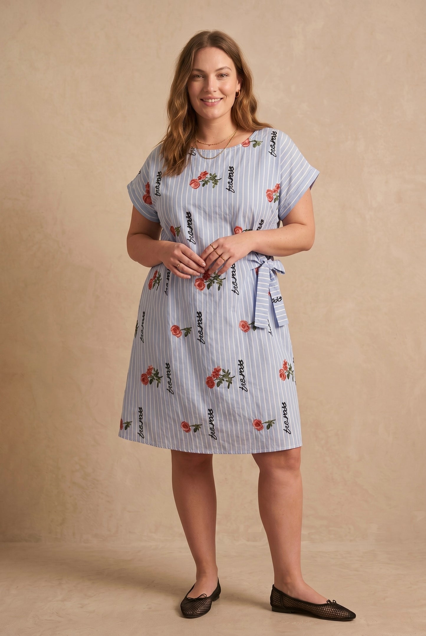 Curve - Robe chemise rayée bleu roses ceinturée - Soline