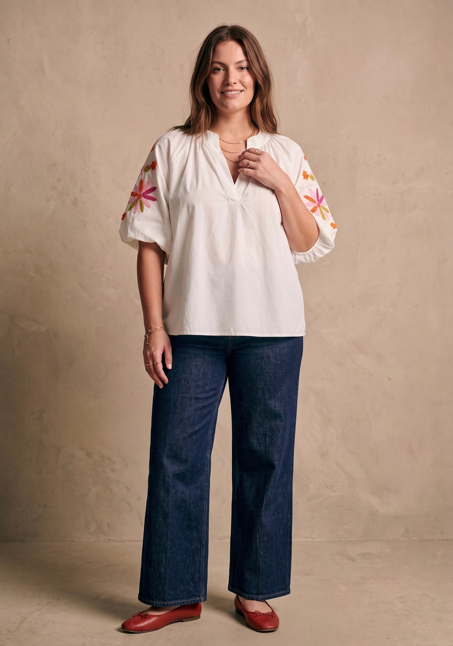Curve - Blouse coton broderie florale col V manches courtes  - Paola